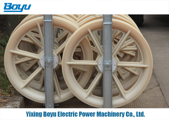 Blok Perangkat Pulley Konduktor Wire Nylon Bundled Untuk Stringing
